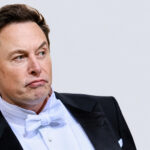 elon-musk-net-worth-drops-below-one-trillion